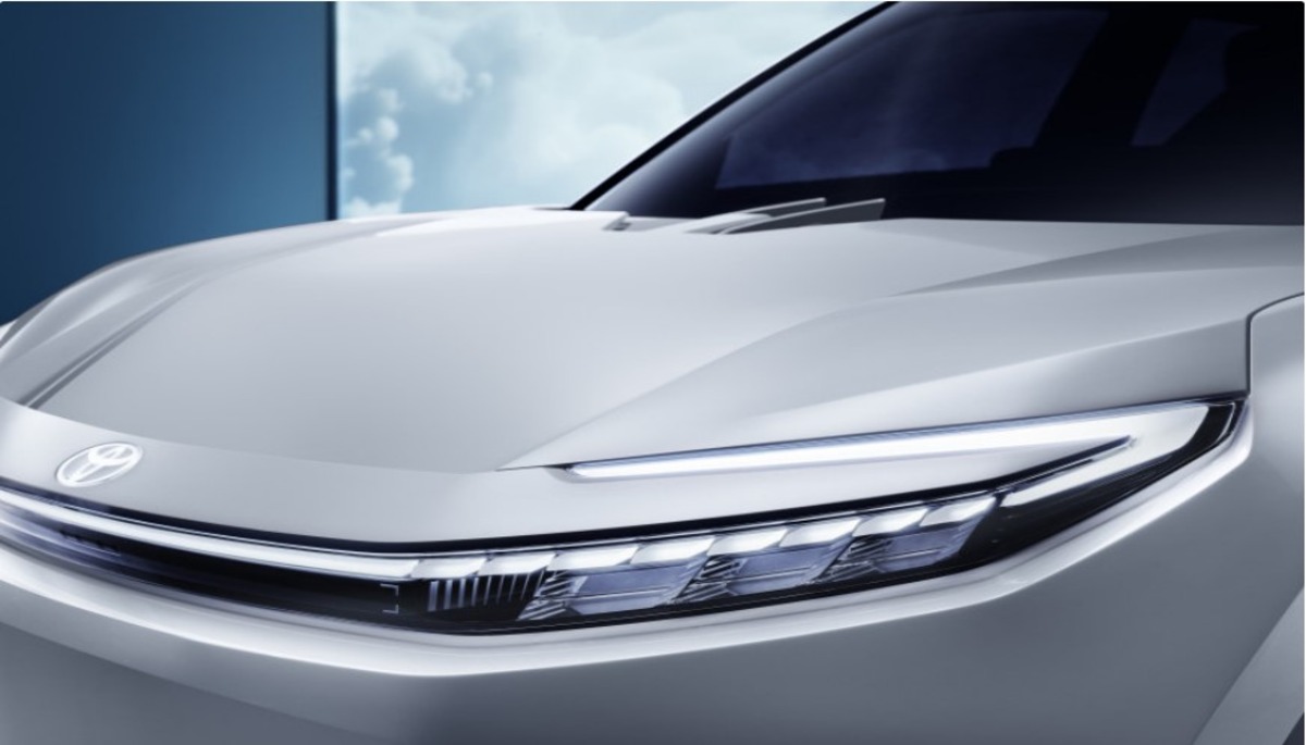 Toyota Electric SUV की भयंकर हुंकार, शानदार के फीचर्स तथा पॉवर के साथ होगी लॉन्च, Tata भी हैरान!